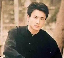 小鲜肉搞笑,笑料百出，萌态可掬